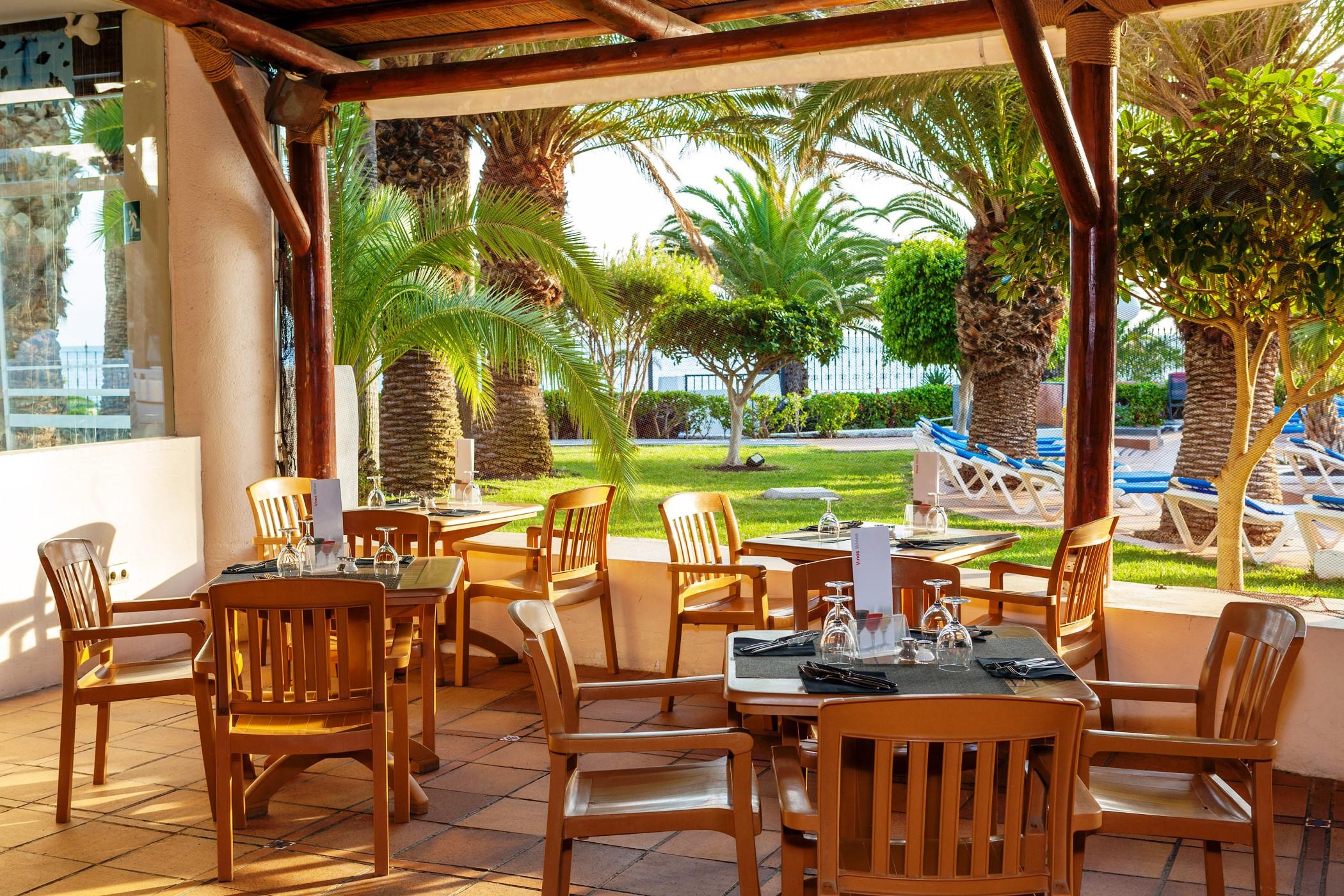 Готель Sol Lanzarote Пуерто-дель-Кармен Екстер'єр фото