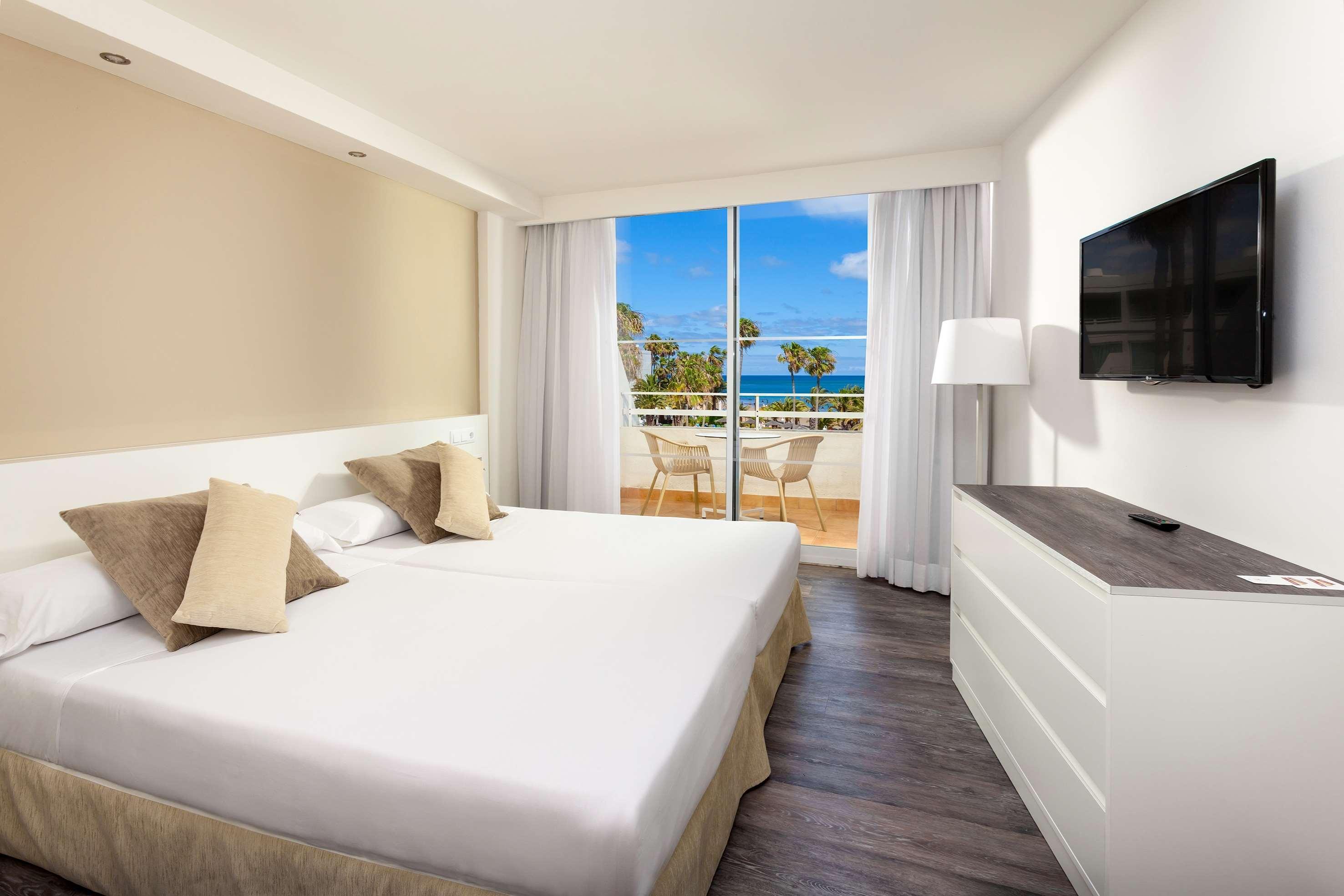 Готель Sol Lanzarote Пуерто-дель-Кармен Екстер'єр фото